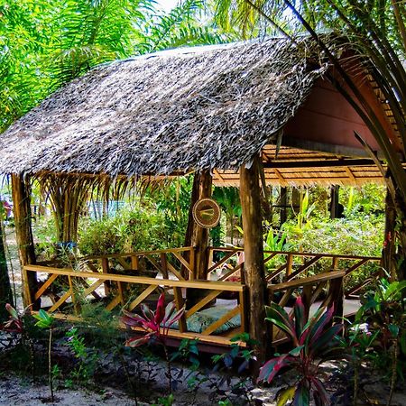 Sabai Sabai Beach Bungalows Koh Phayam Zewnętrze zdjęcie
